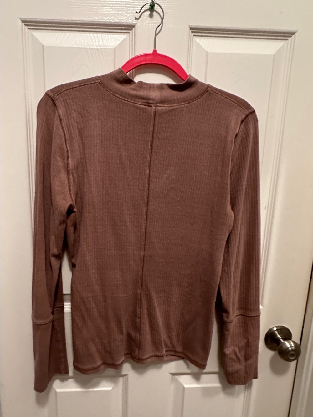 Free People Ricki Long Sleeve Ribbed Mock Neck Top Fitted Taupe Sz XL - Picture 3 of 5